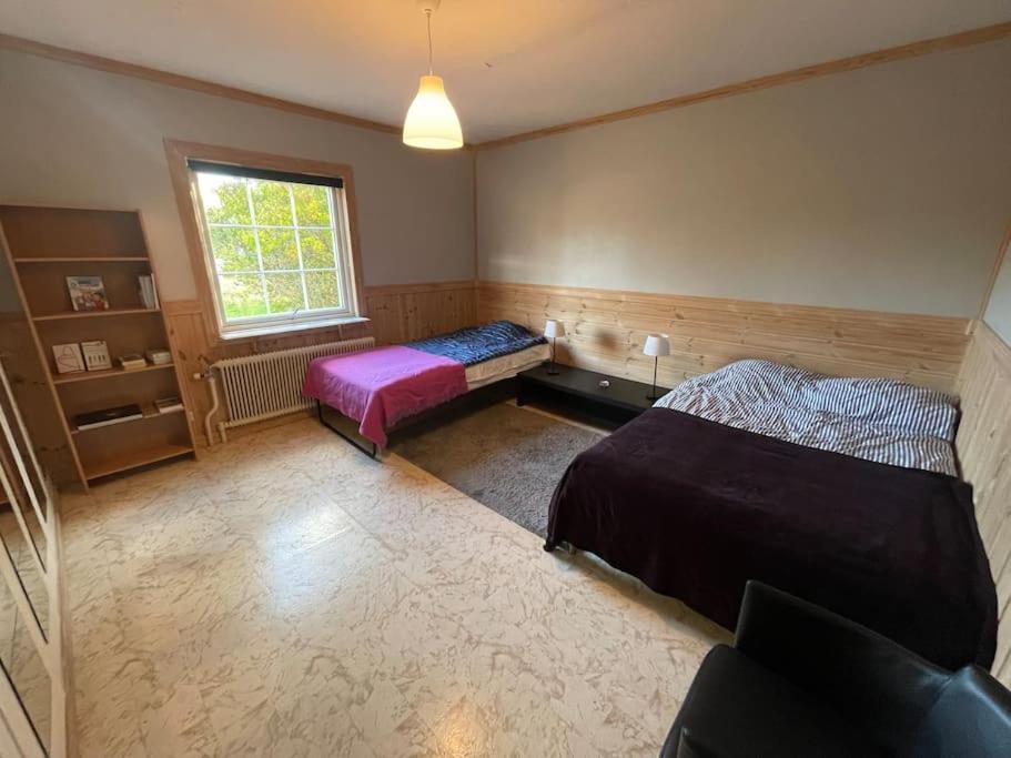 Large Cozy Villa Between Stockholm And Oslo Åmotfors エクステリア 写真