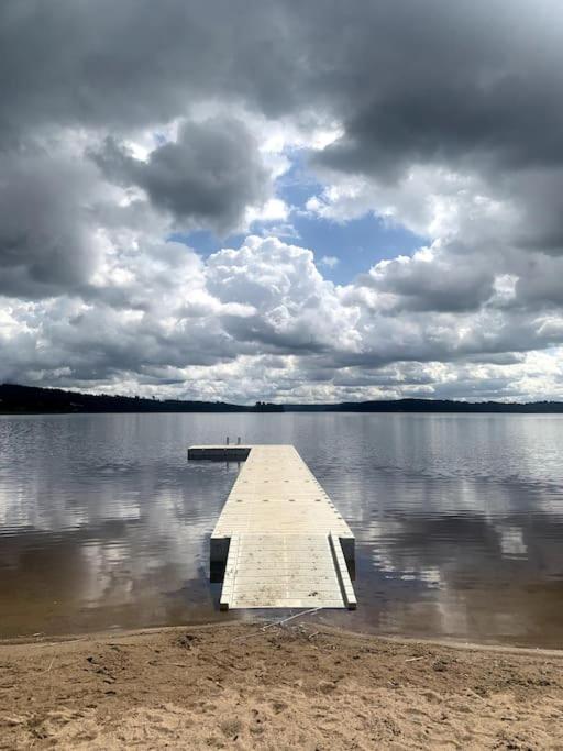 Large Cozy Villa Between Stockholm And Oslo Åmotfors エクステリア 写真